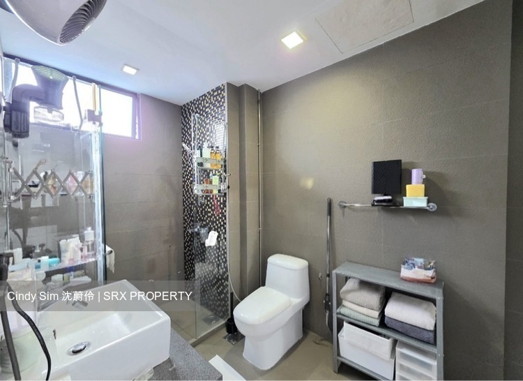 Fernwood Towers (D15), Condominium #560250501